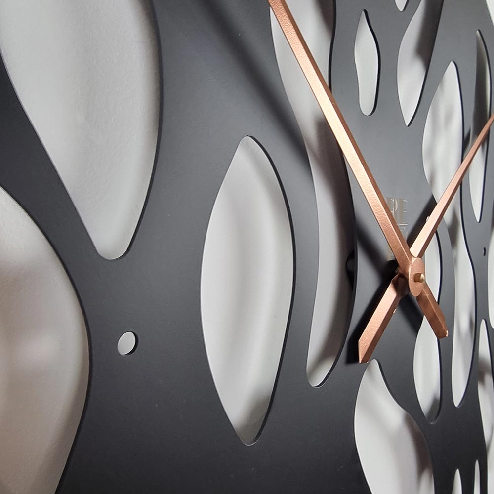 ساعت دیواری فلزی دکوراتیو قطر 60 سانتی متر REEV-007